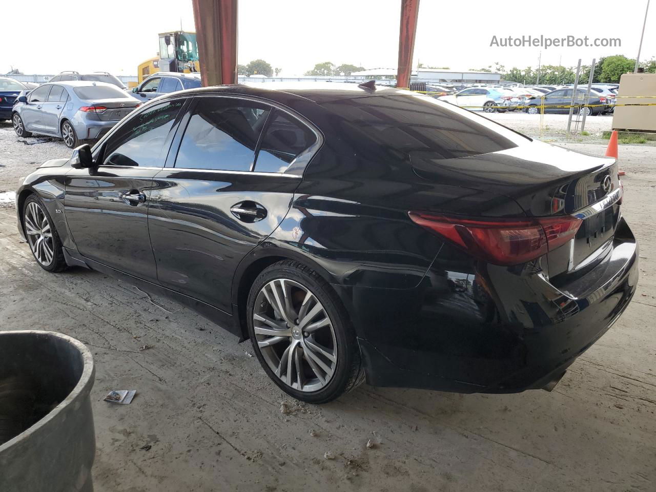 2019 Infiniti Q50 Luxe Black vin: JN1EV7AP0KM511041