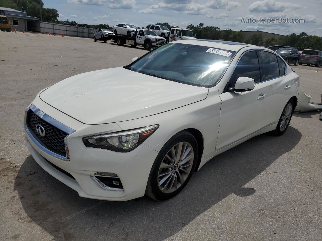 2019 Infiniti Q50 Luxe White vin: JN1EV7AP0KM514134