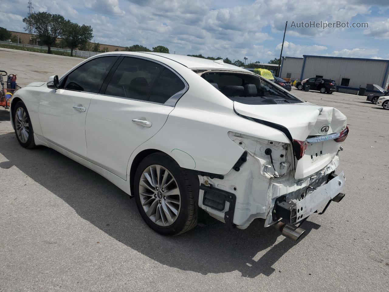 2019 Infiniti Q50 Luxe White vin: JN1EV7AP0KM514134