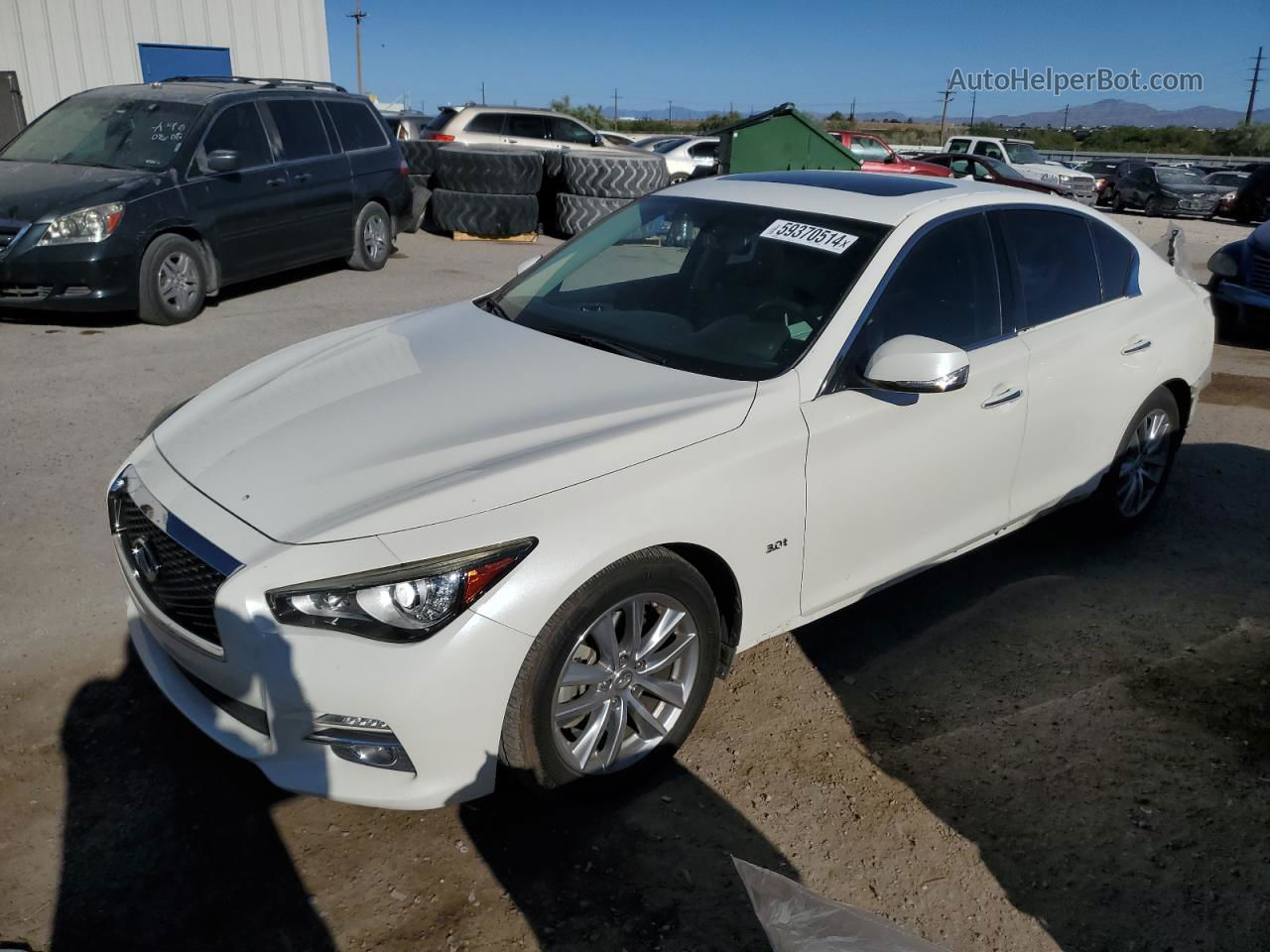 2016 Infiniti Q50 Premium White vin: JN1EV7AP1GM305766