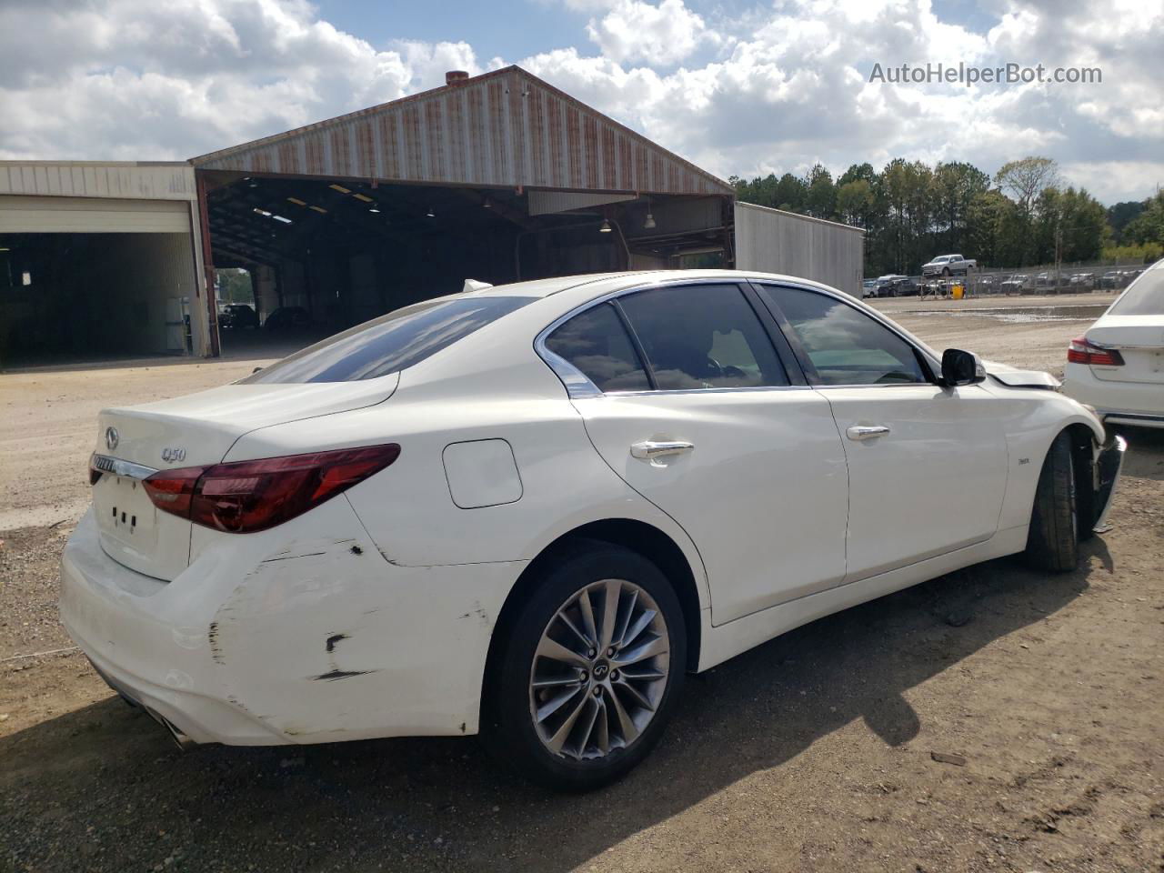 2018 Infiniti Q50 Luxe White vin: JN1EV7AP1JM360600