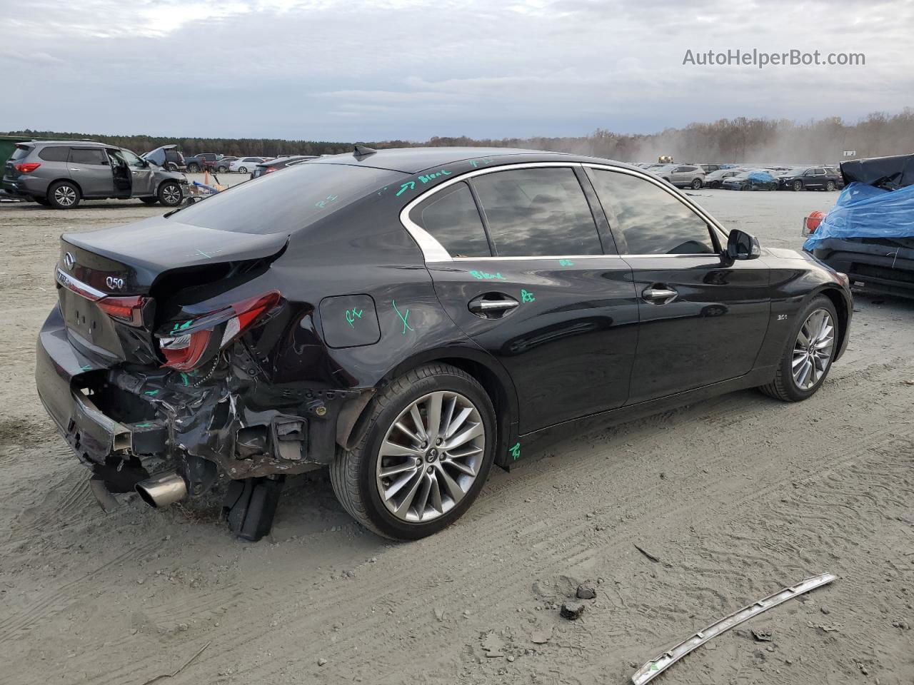 2018 Infiniti Q50 Luxe Черный vin: JN1EV7AP1JM362203