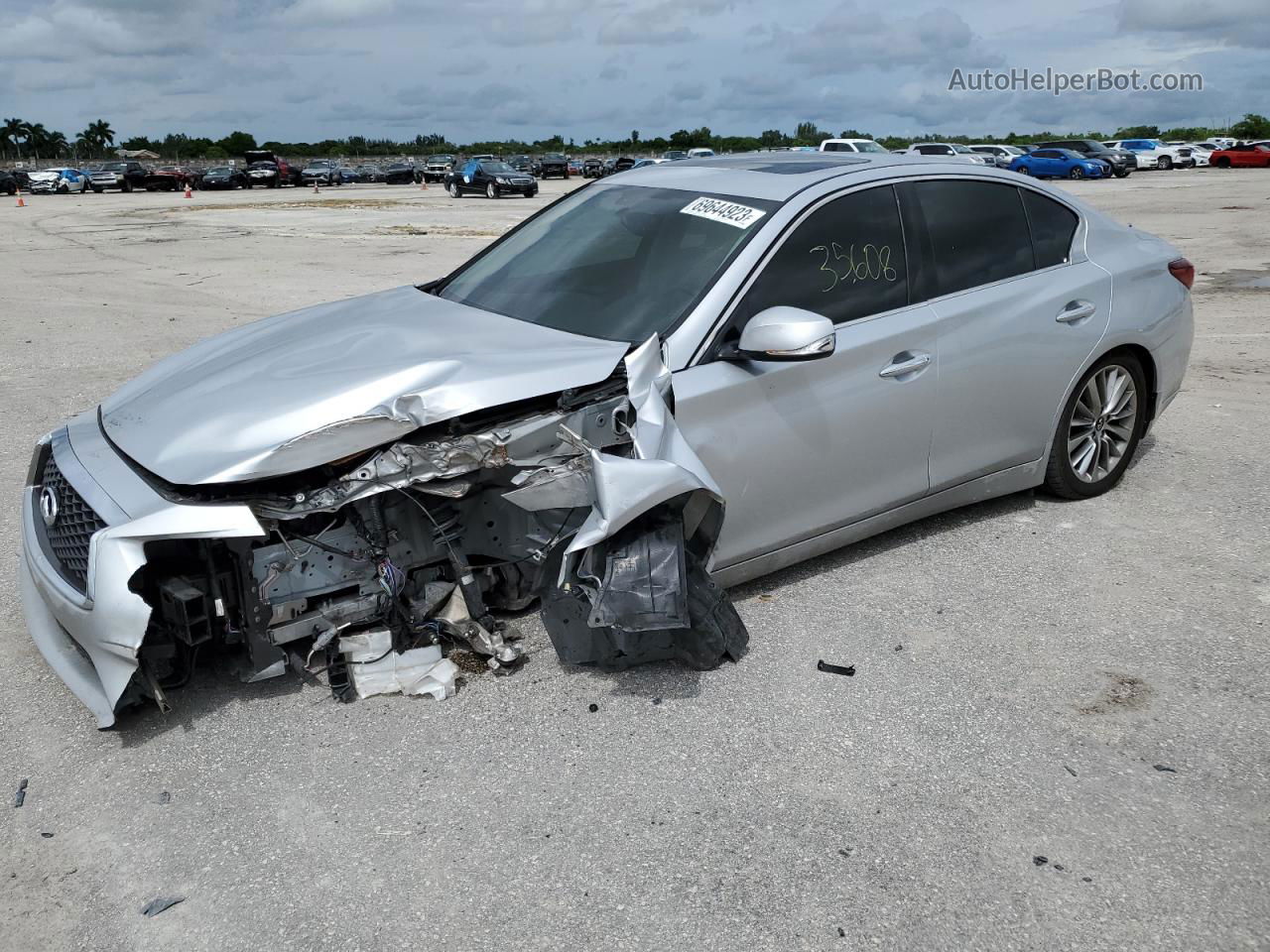 2019 Infiniti Q50 Luxe Silver vin: JN1EV7AP1KM513199