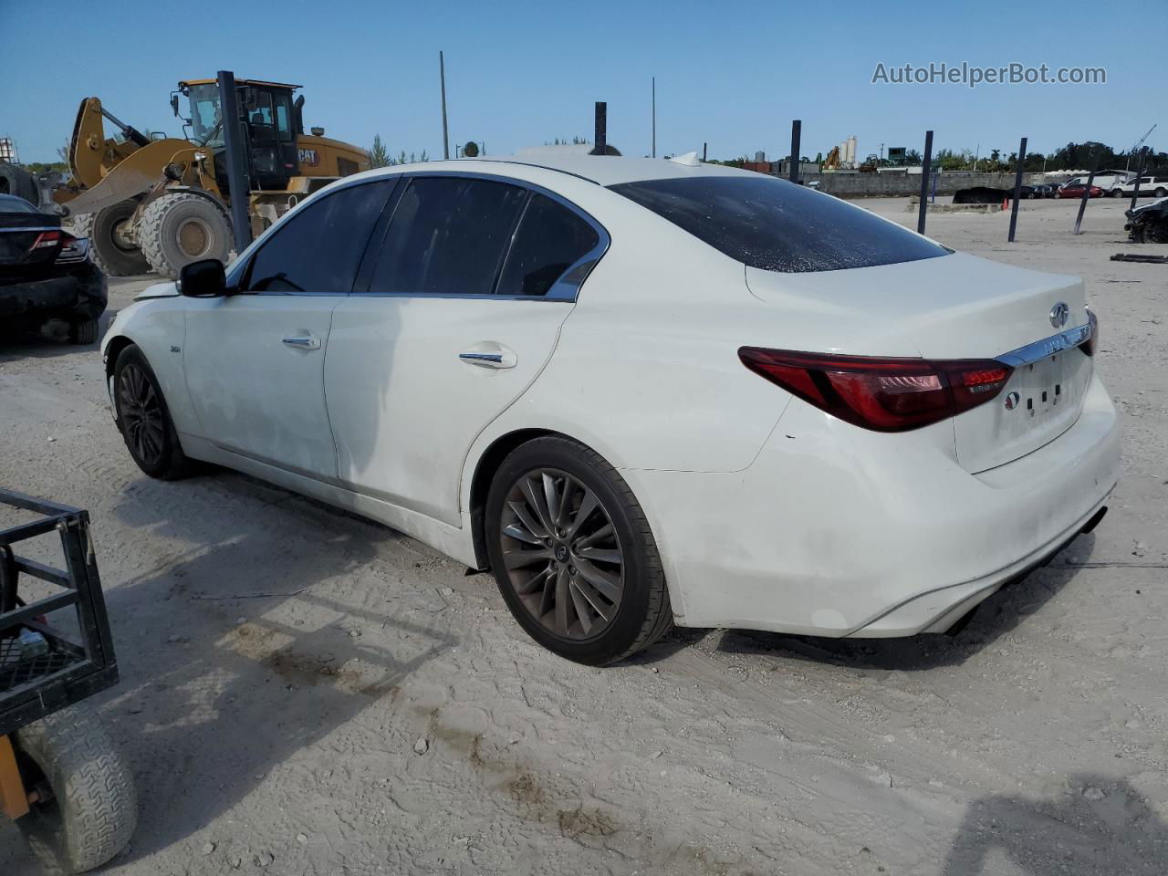 2018 Infiniti Q50 Luxe White vin: JN1EV7AP2JM364445