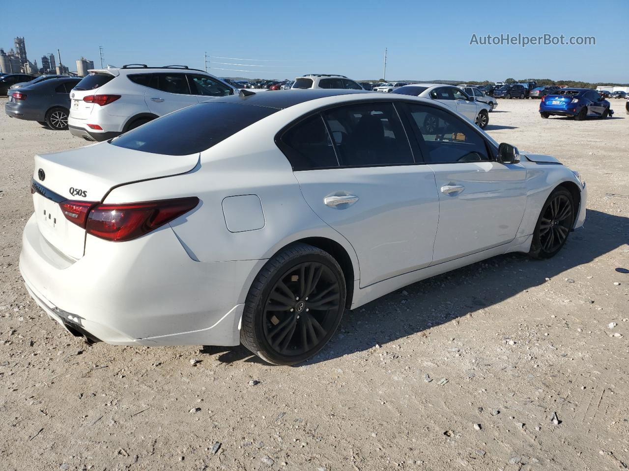 2018 Infiniti Q50 Luxe White vin: JN1EV7AP2JM366227