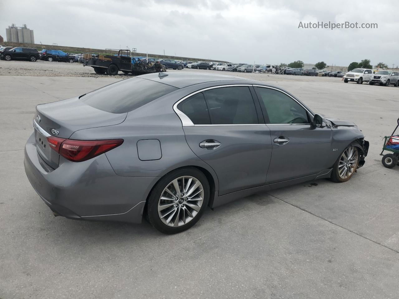 2018 Infiniti Q50 Luxe Угольный vin: JN1EV7AP2JM592137