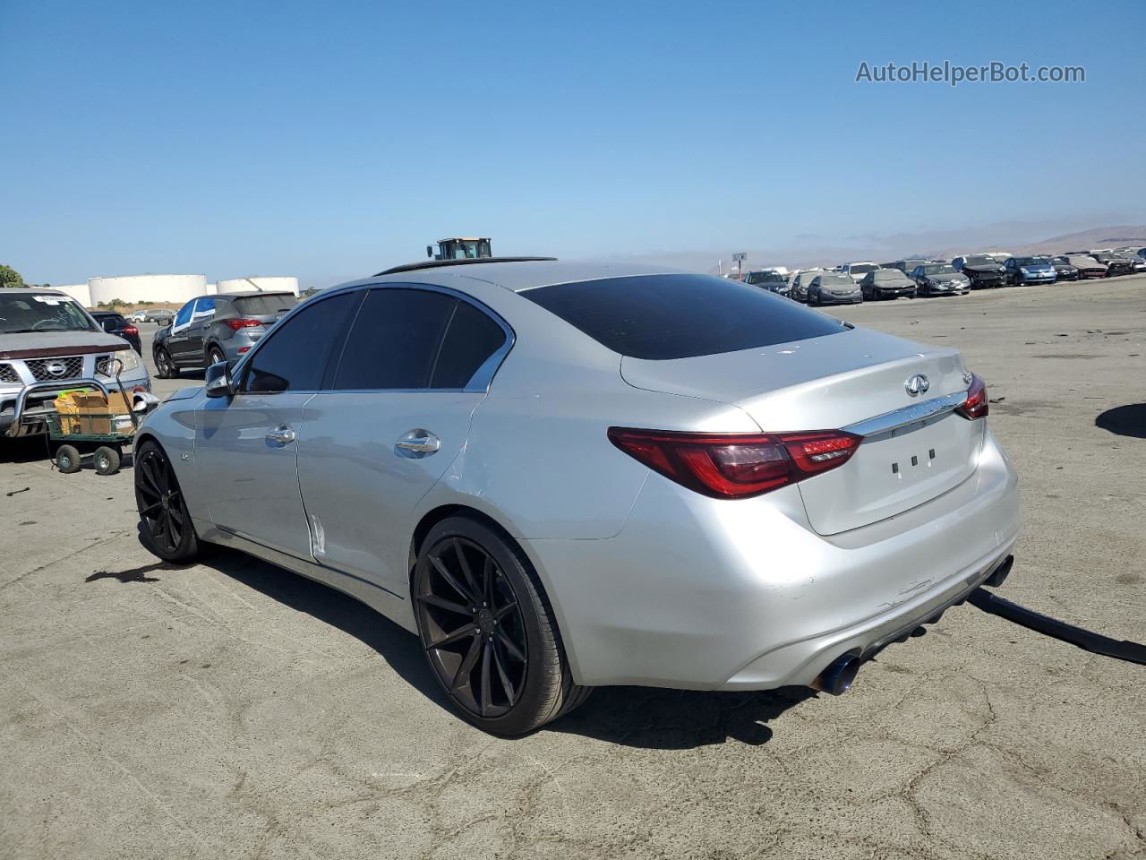 2019 Infiniti Q50 Luxe Серебряный vin: JN1EV7AP2KM518511