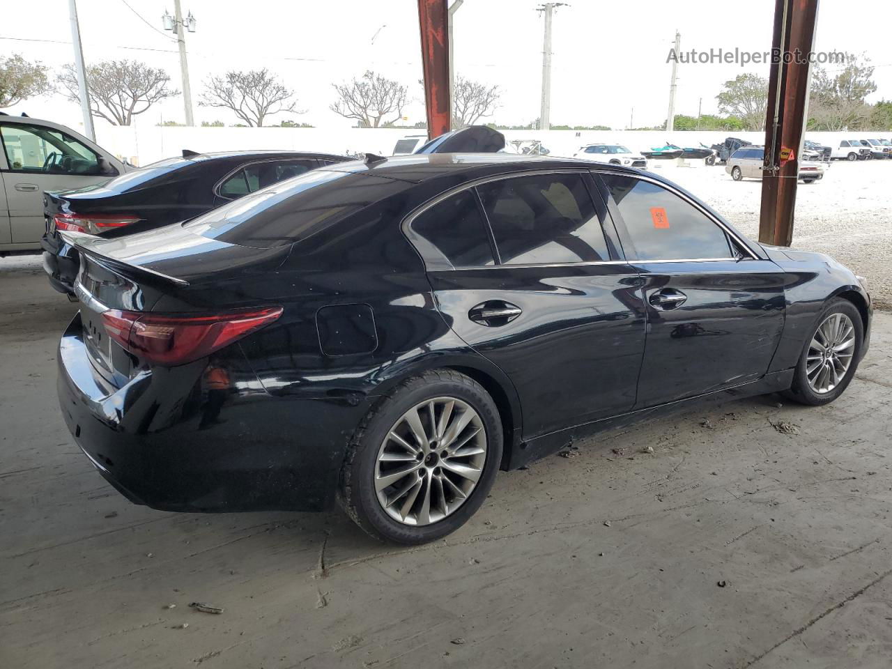 2019 Infiniti Q50 Luxe Black vin: JN1EV7AP2KM519125