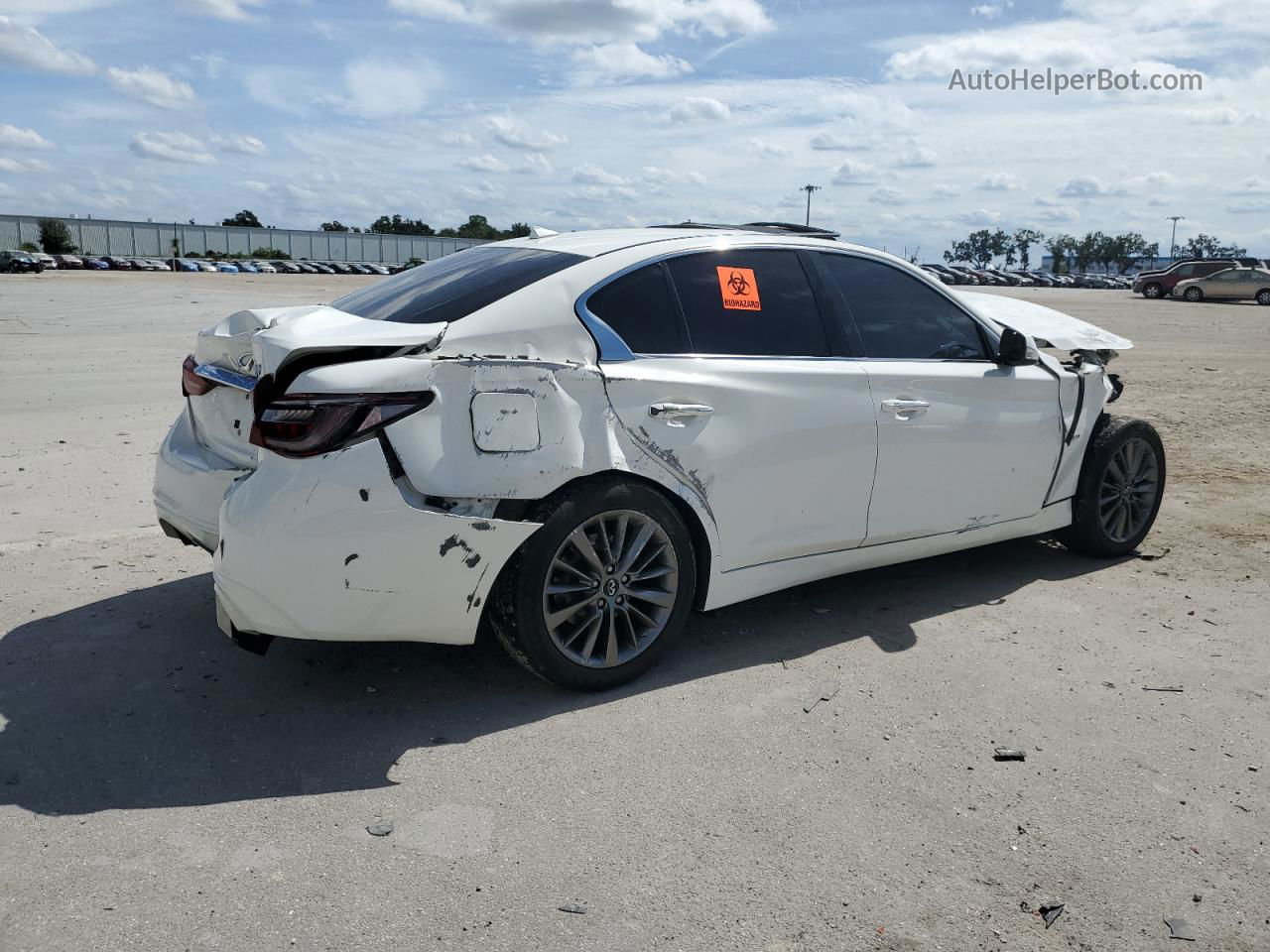 2019 Infiniti Q50 Luxe Белый vin: JN1EV7AP2KM519321