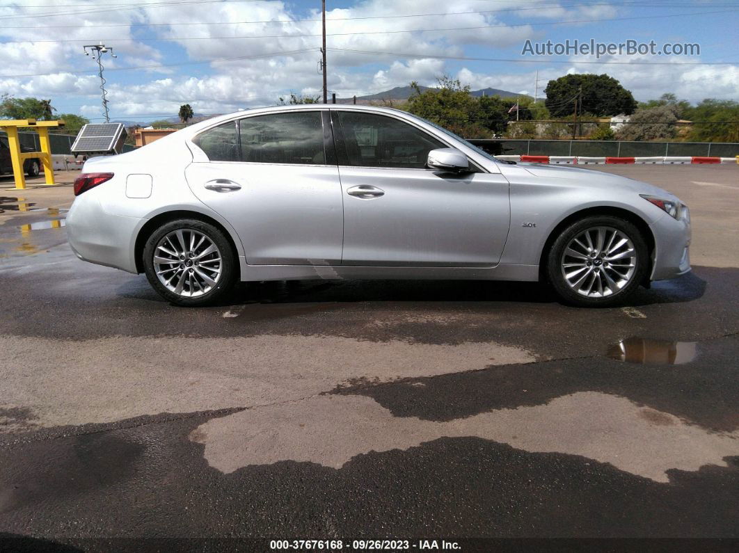 2018 Infiniti Q50 3.0t Luxe Silver vin: JN1EV7AP3JM357083