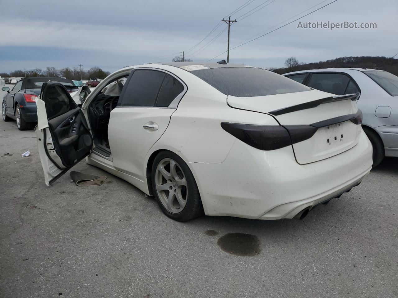 2019 Infiniti Q50 Luxe White vin: JN1EV7AP3KM510594