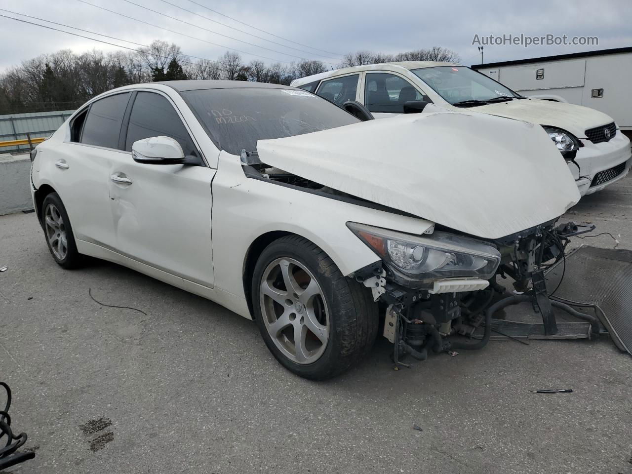 2019 Infiniti Q50 Luxe Белый vin: JN1EV7AP3KM510594