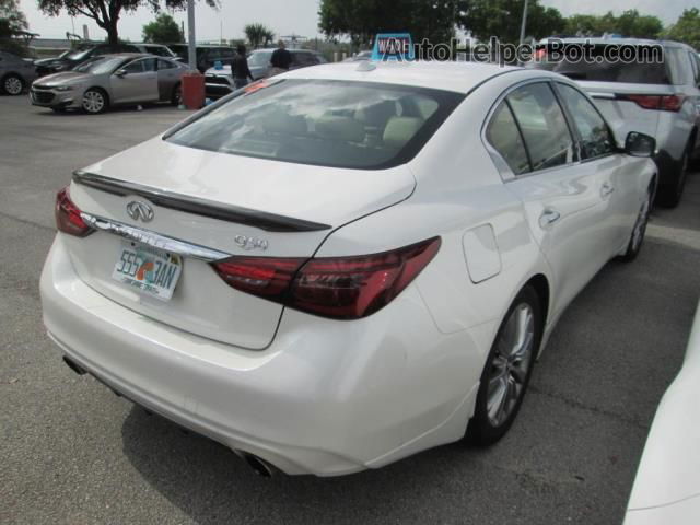 2019 Infiniti Q50 3.0t Luxe White vin: JN1EV7AP3KM513737