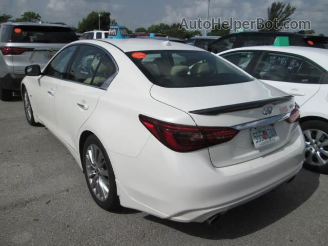 2019 Infiniti Q50 3.0t Luxe White vin: JN1EV7AP3KM513737