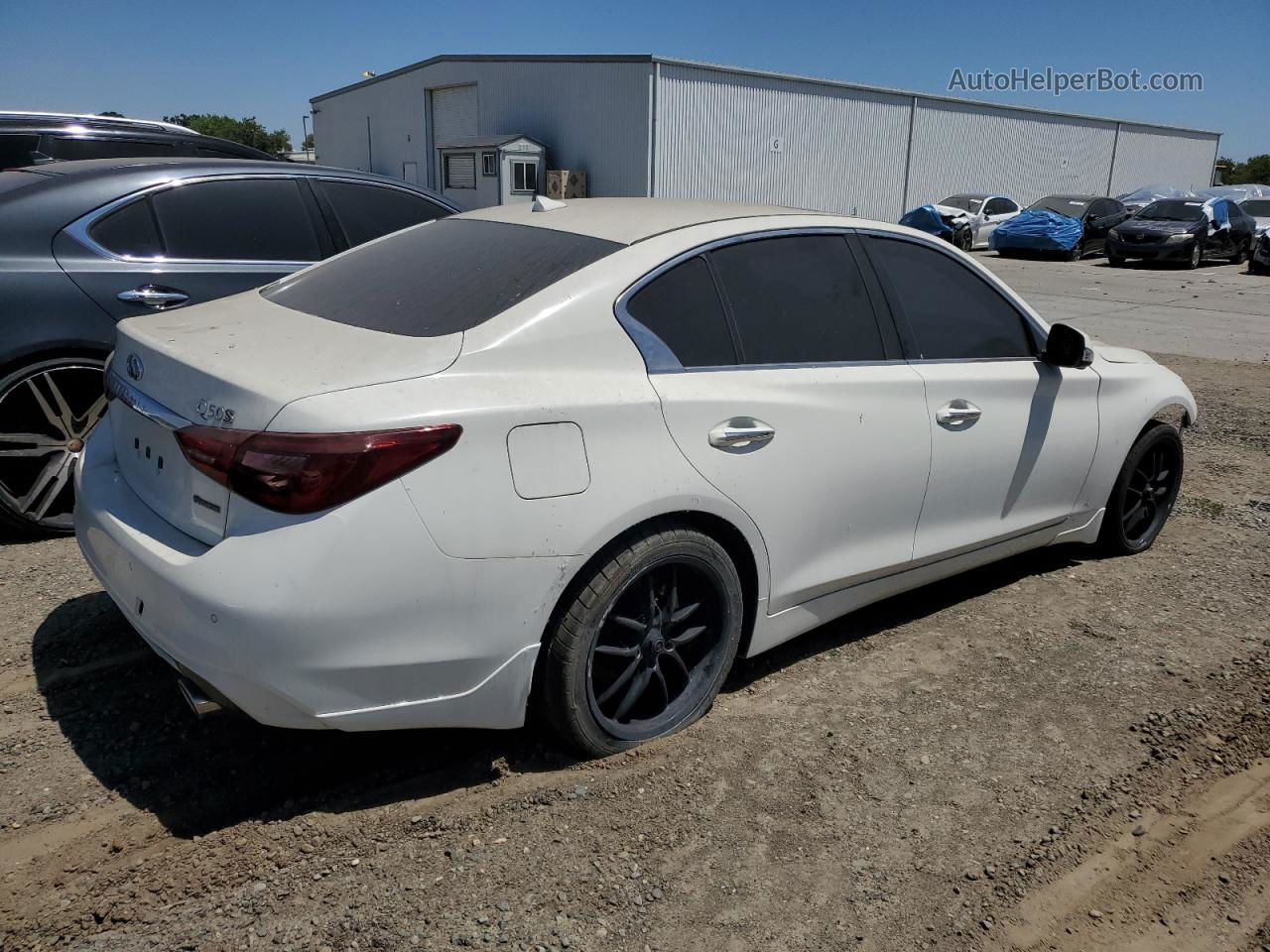 2019 Infiniti Q50 Luxe White vin: JN1EV7AP3KM542221