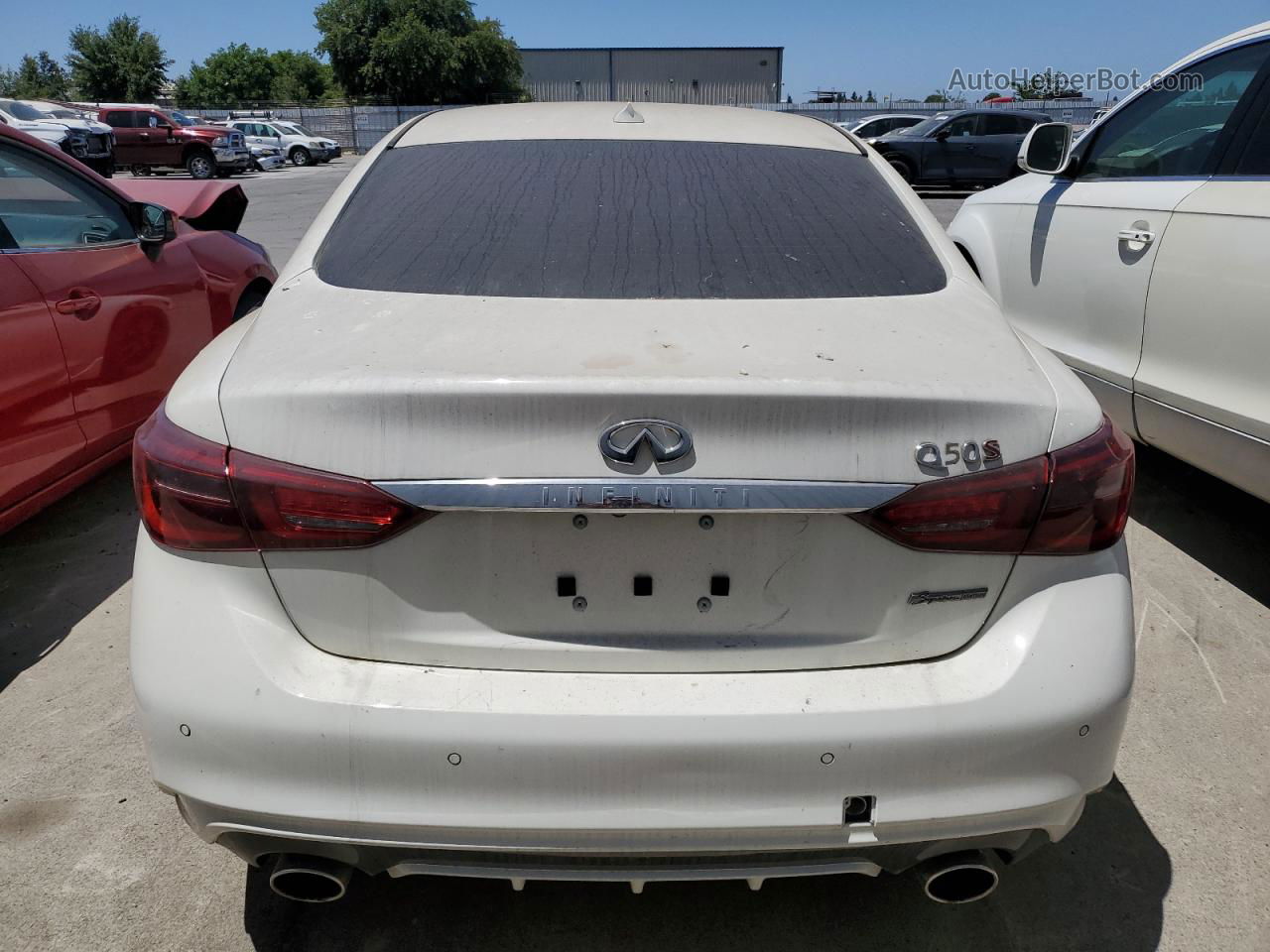 2019 Infiniti Q50 Luxe White vin: JN1EV7AP3KM542221