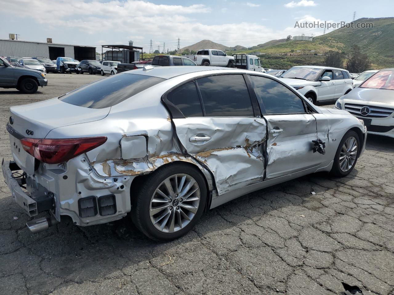 2019 Infiniti Q50 Luxe Silver vin: JN1EV7AP3KM542719