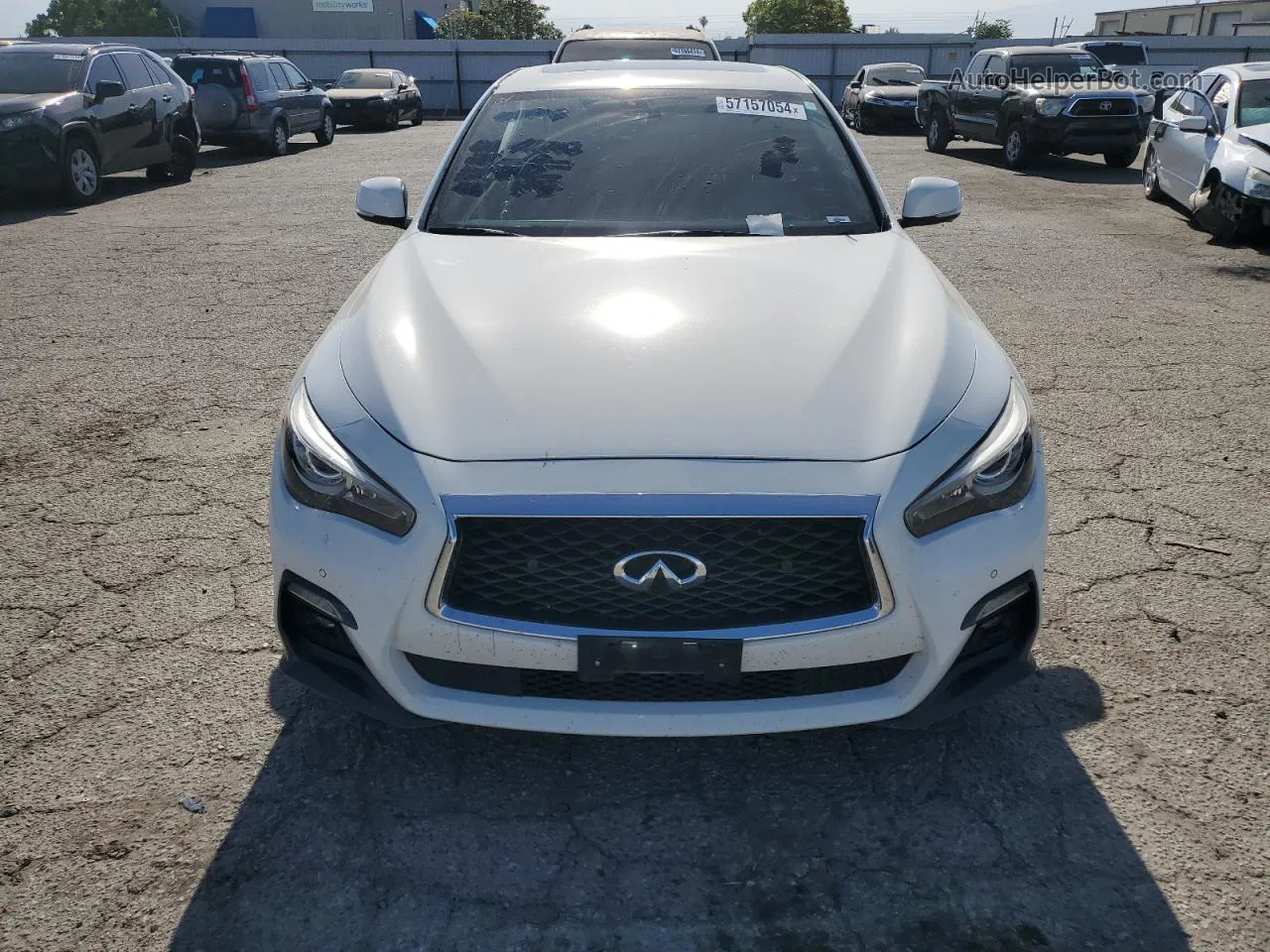 2018 Infiniti Q50 Luxe White vin: JN1EV7AP4JM351874