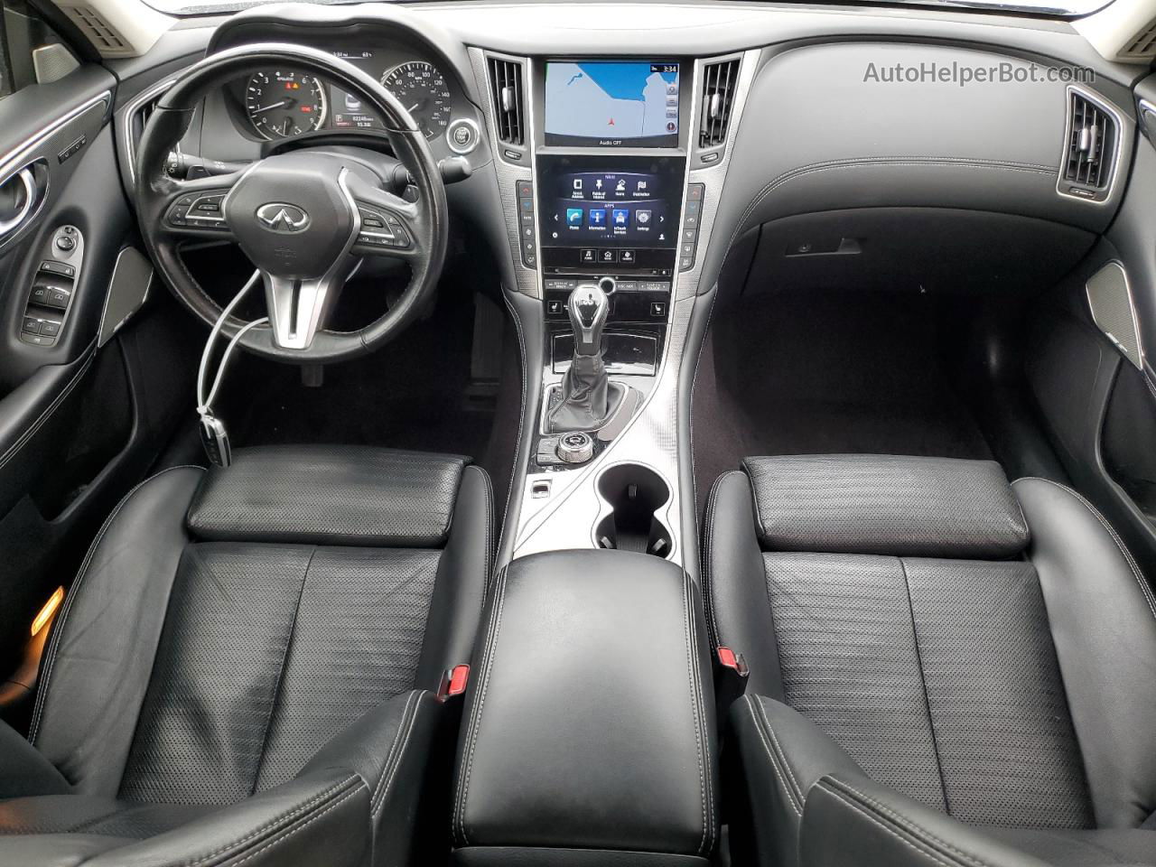 2019 Infiniti Q50 Luxe Серебряный vin: JN1EV7AP4KM512709