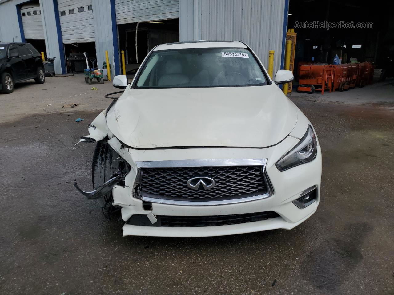 2019 Infiniti Q50 Luxe White vin: JN1EV7AP4KM513794