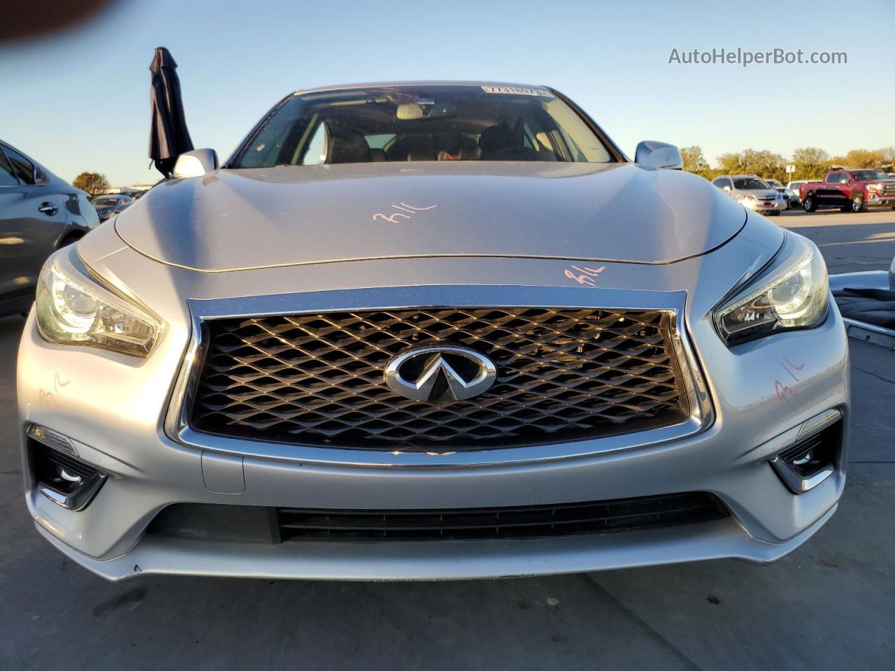 2019 Infiniti Q50 Luxe Silver vin: JN1EV7AP4KM515237