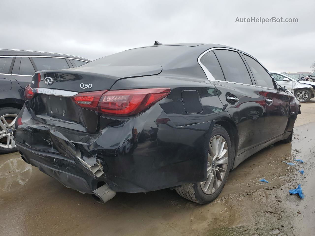 2019 Infiniti Q50 Luxe Черный vin: JN1EV7AP4KM516341