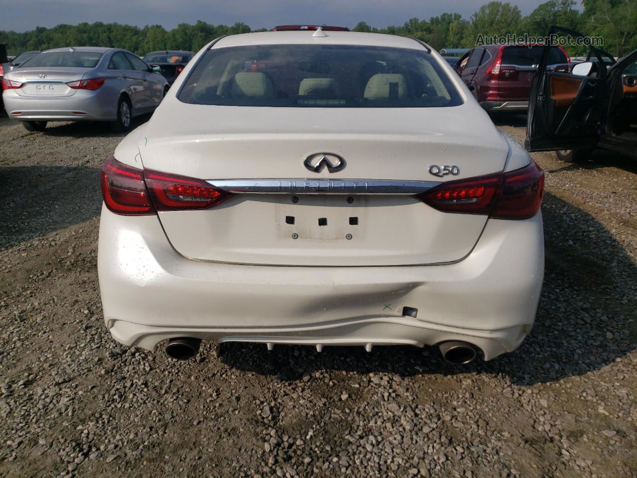 2019 Infiniti Q50 Luxe White vin: JN1EV7AP4KM543779