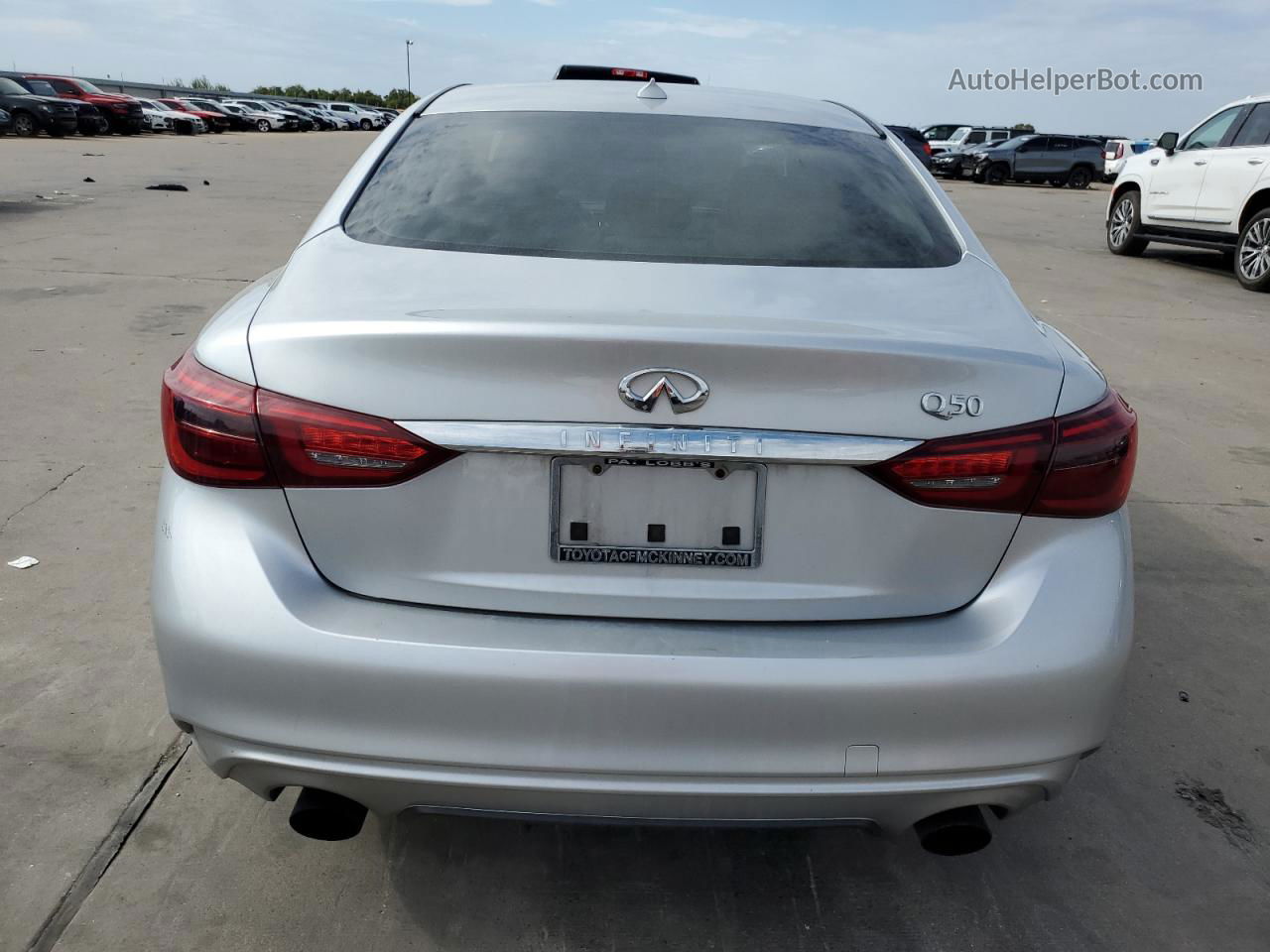 2018 Infiniti Q50 Luxe Silver vin: JN1EV7AP5JM364276