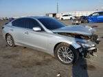 2018 Infiniti Q50 Luxe Серебряный vin: JN1EV7AP5JM366674