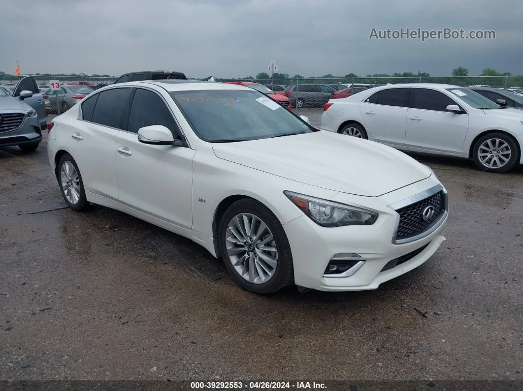 2019 Infiniti Q50 3.0t Luxe White vin: JN1EV7AP5KM515229