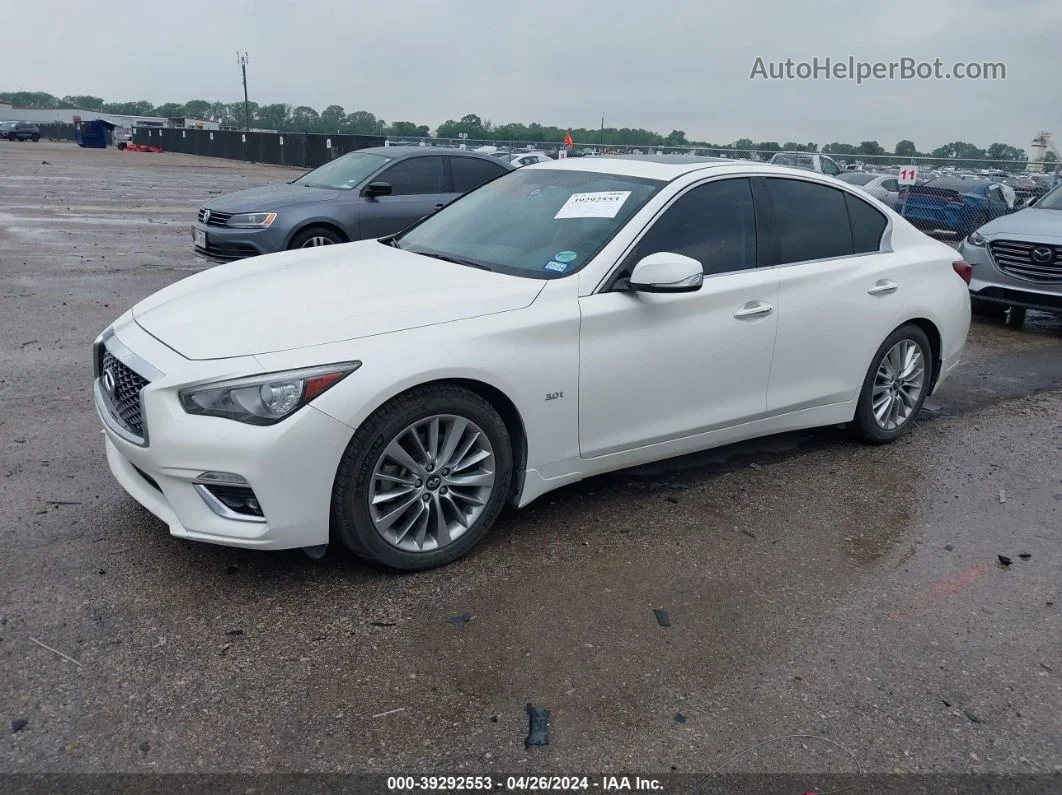 2019 Infiniti Q50 3.0t Luxe White vin: JN1EV7AP5KM515229