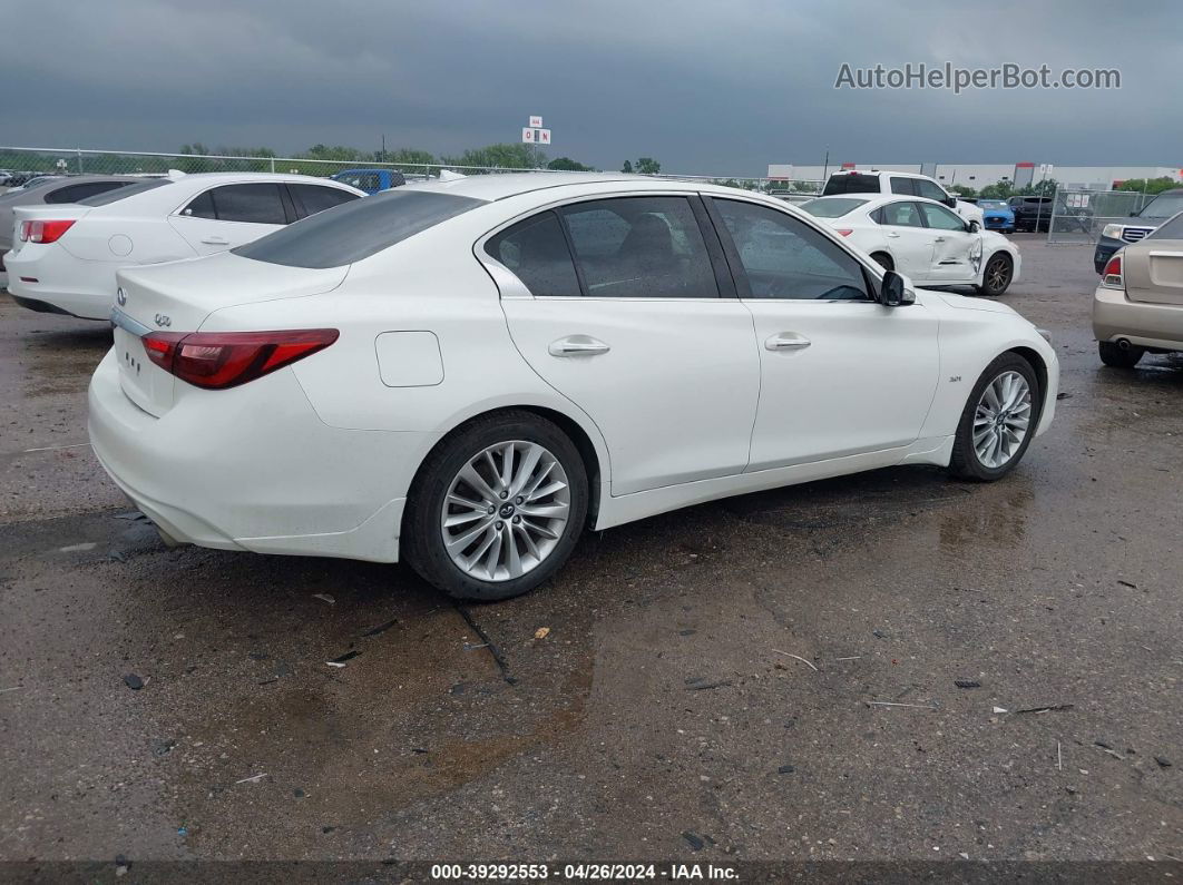 2019 Infiniti Q50 3.0t Luxe White vin: JN1EV7AP5KM515229