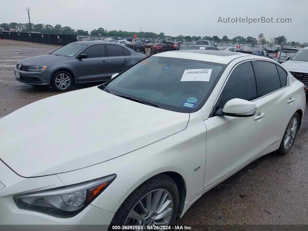 2019 Infiniti Q50 3.0t Luxe Белый vin: JN1EV7AP5KM515229