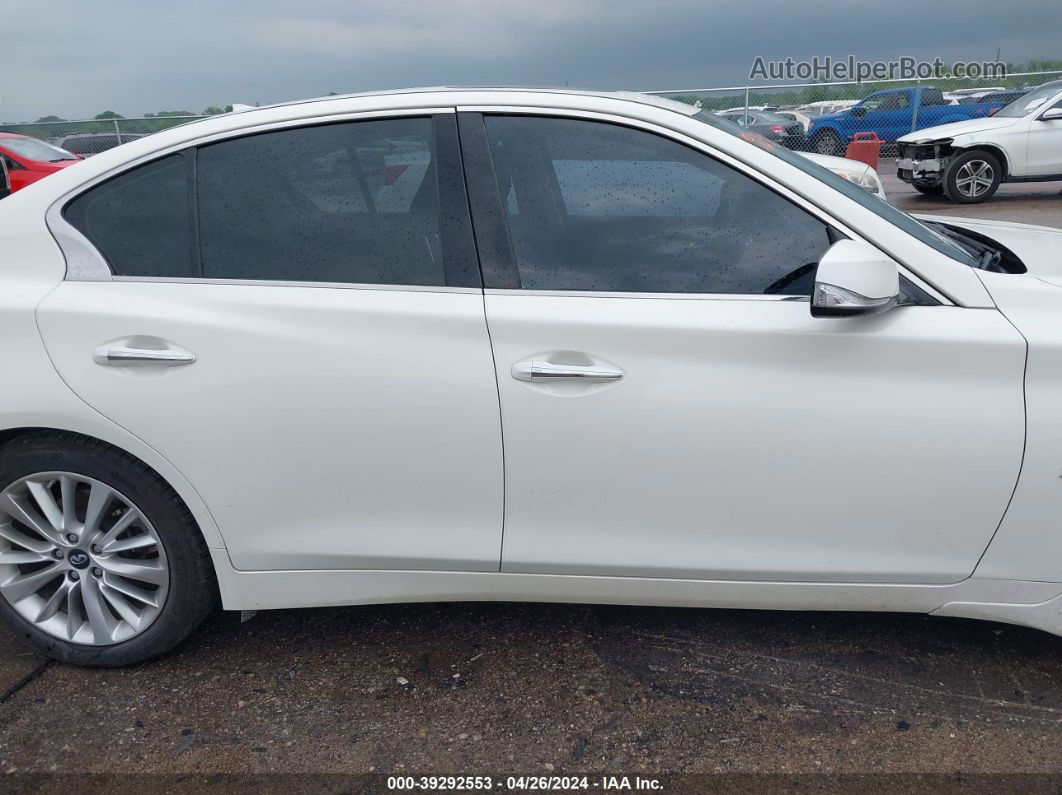 2019 Infiniti Q50 3.0t Luxe White vin: JN1EV7AP5KM515229