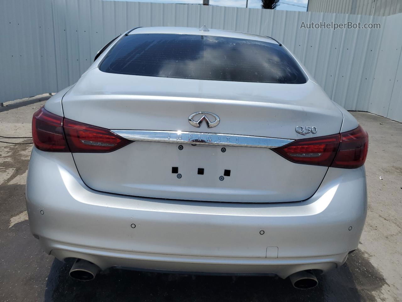 2019 Infiniti Q50 Luxe Silver vin: JN1EV7AP5KM516929