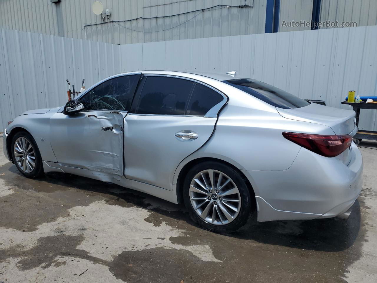 2019 Infiniti Q50 Luxe Silver vin: JN1EV7AP5KM516929