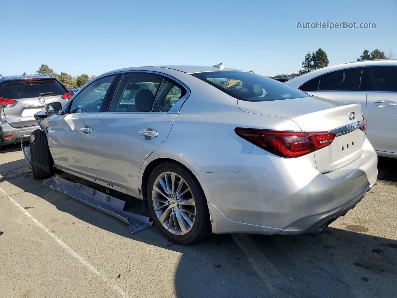 2019 Infiniti Q50 Luxe Silver vin: JN1EV7AP5KM542057