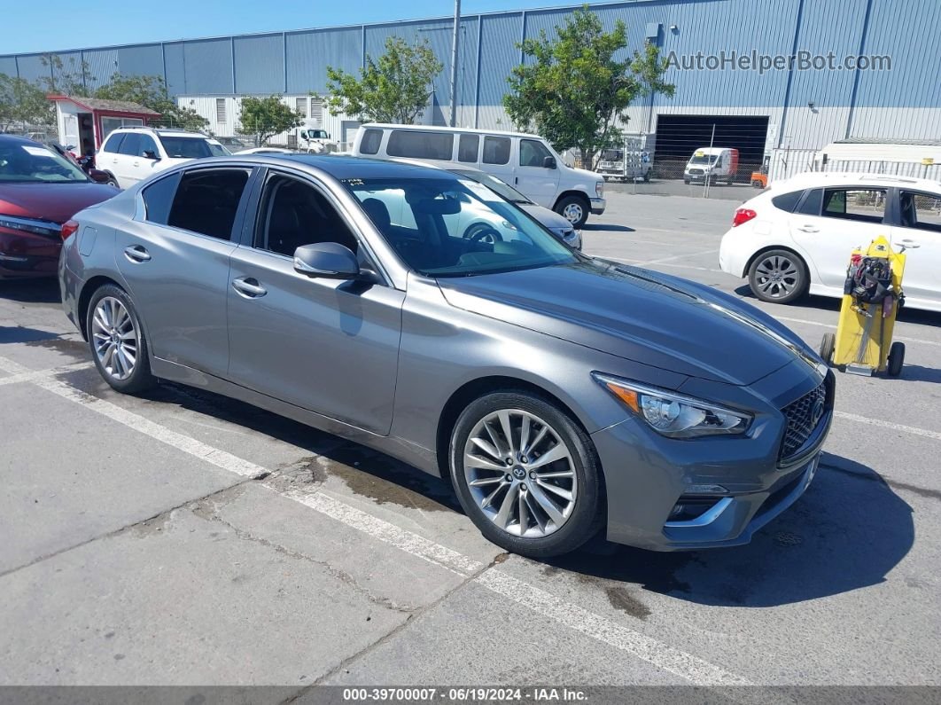 2018 Infiniti Q50 3.0t Luxe Gray vin: JN1EV7AP6JM354338