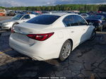 2018 Infiniti Q50 3.0t Luxe White vin: JN1EV7AP6JM360737