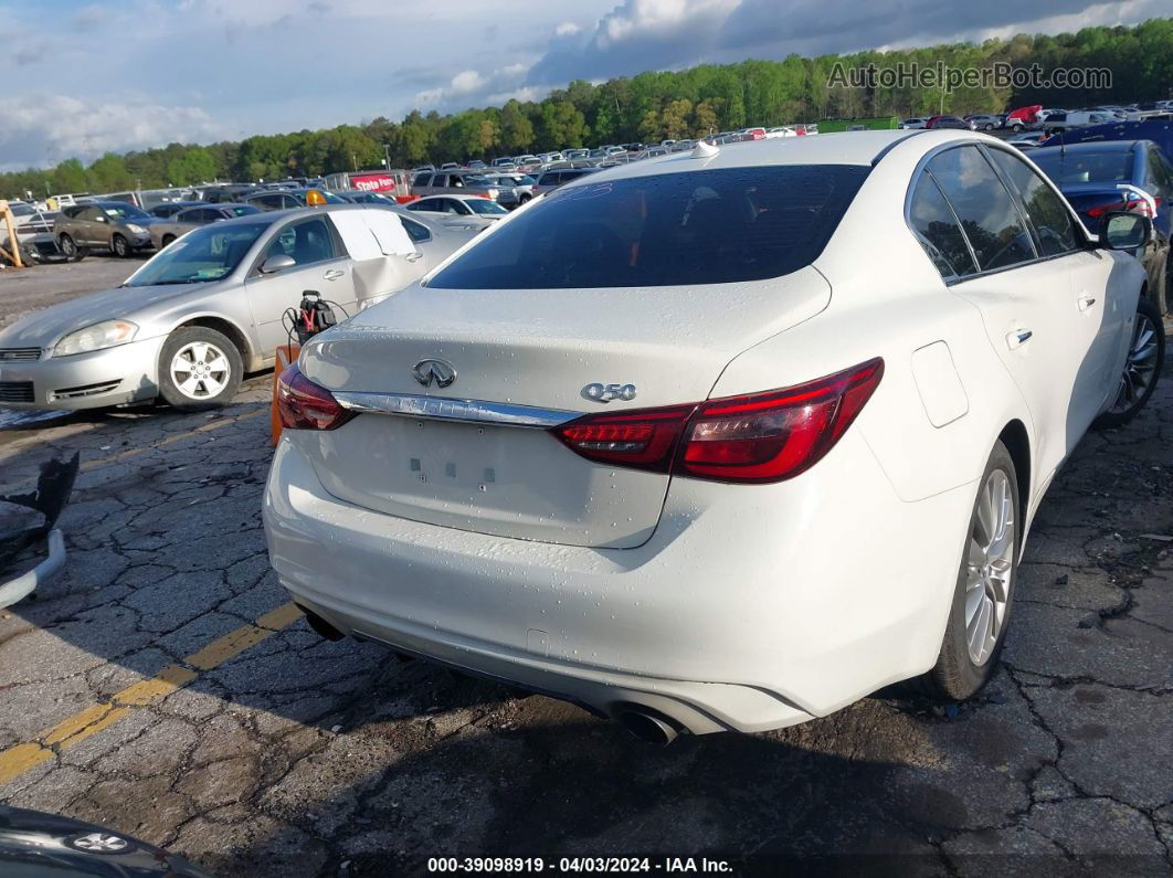 2018 Infiniti Q50 3.0t Luxe White vin: JN1EV7AP6JM360737