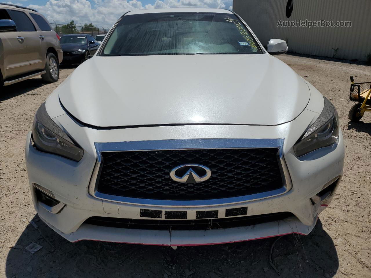 2018 Infiniti Q50 Luxe White vin: JN1EV7AP6JM365937