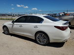 2018 Infiniti Q50 Luxe Белый vin: JN1EV7AP6JM365937