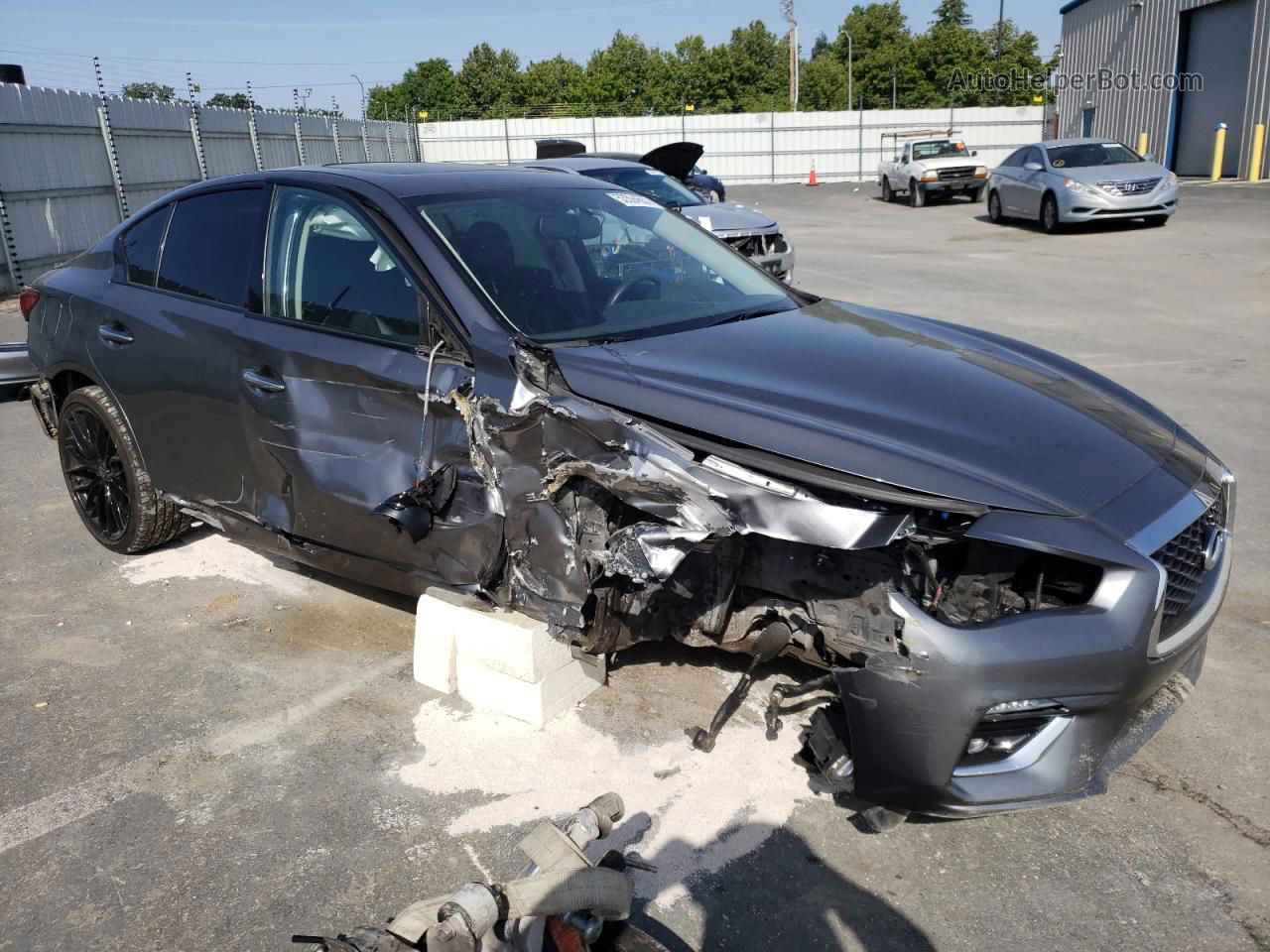 2019 Infiniti Q50 Luxe Gray vin: JN1EV7AP6KM515451