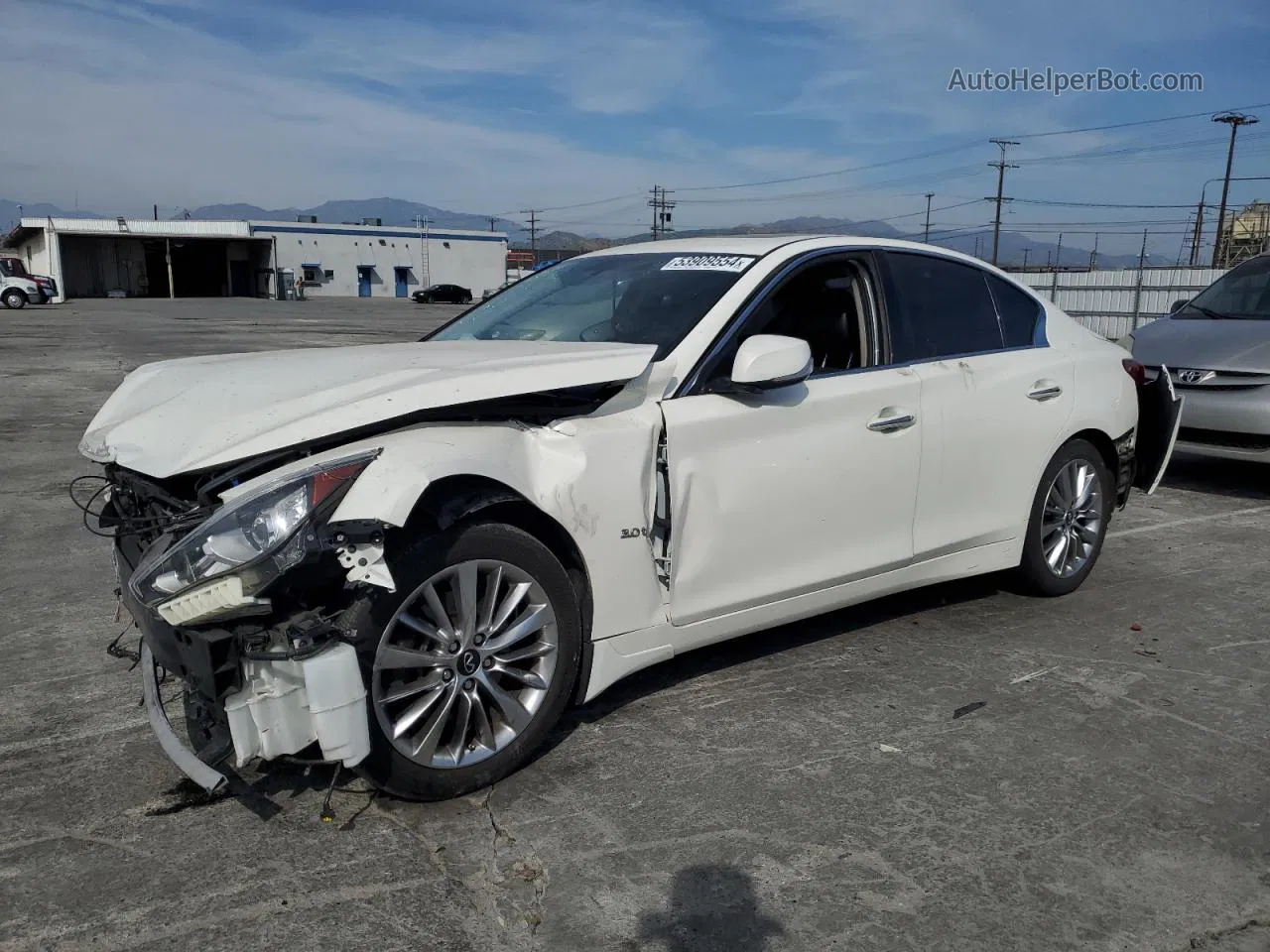 2019 Infiniti Q50 Luxe Белый vin: JN1EV7AP6KM543704