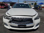 2016 Infiniti Q50 Premium Белый vin: JN1EV7AP7GM301107