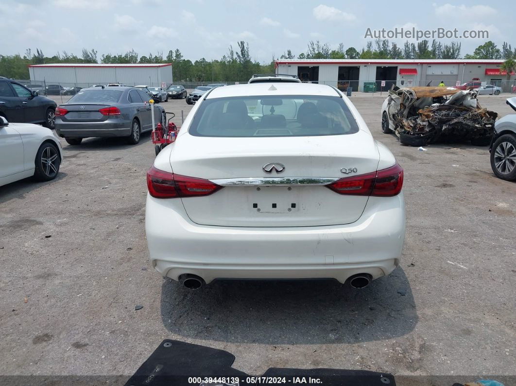 2019 Infiniti Q50 3.0t Luxe White vin: JN1EV7AP7KM512610