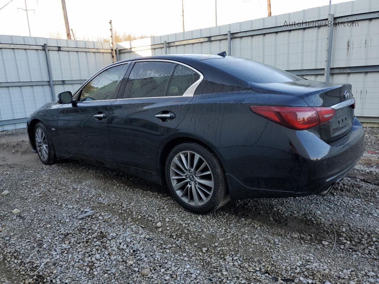 2018 Infiniti Q50 Luxe Black vin: JN1EV7AP8JM354499