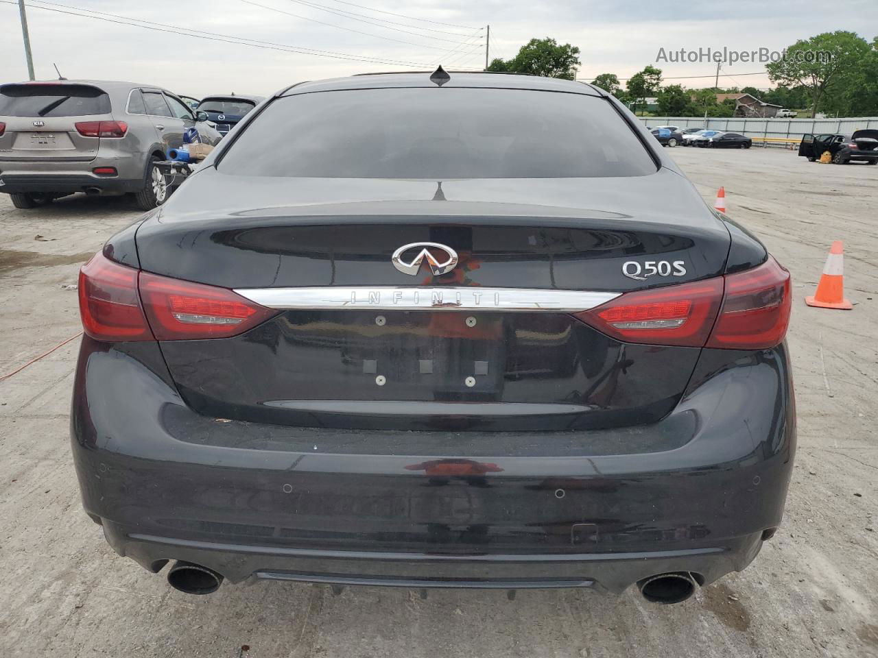 2019 Infiniti Q50 Luxe Black vin: JN1EV7AP8KM513135