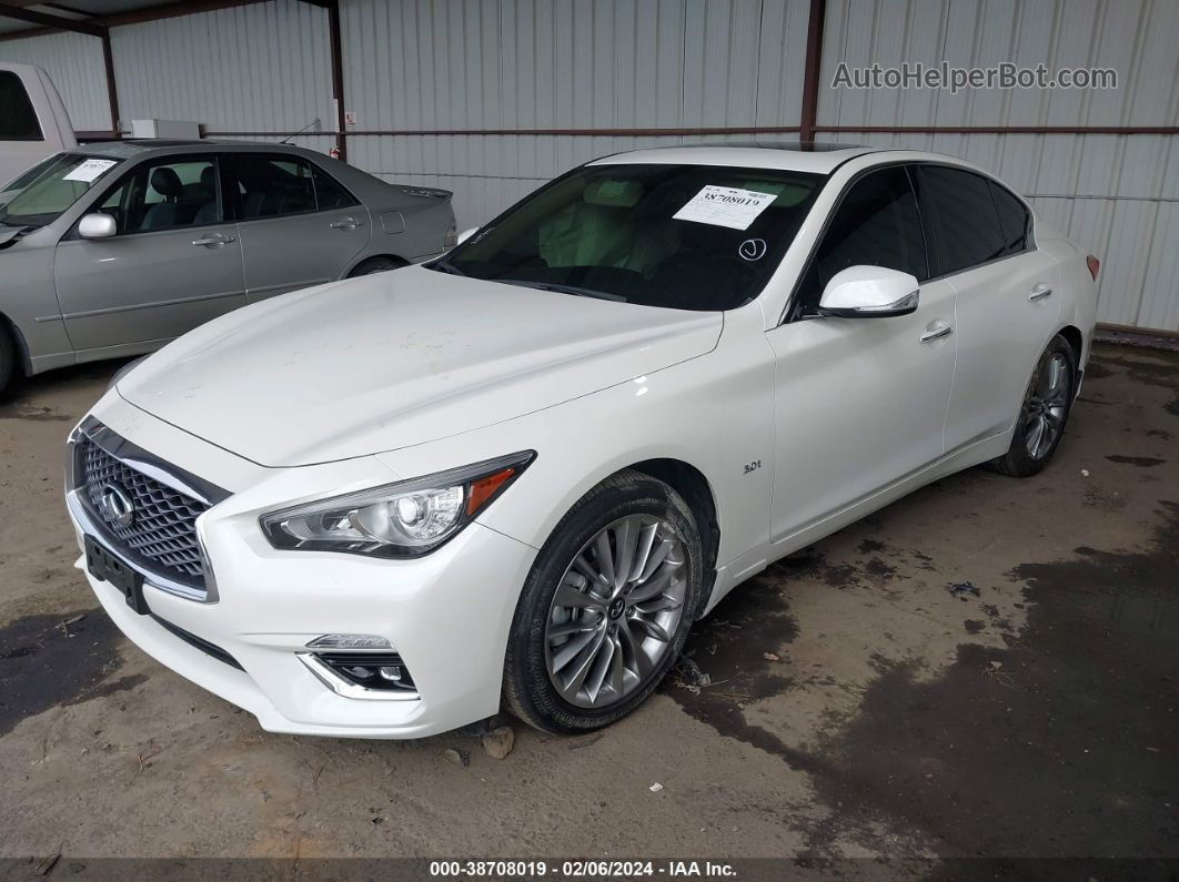 2019 Infiniti Q50 3.0t Luxe White vin: JN1EV7AP8KM514964