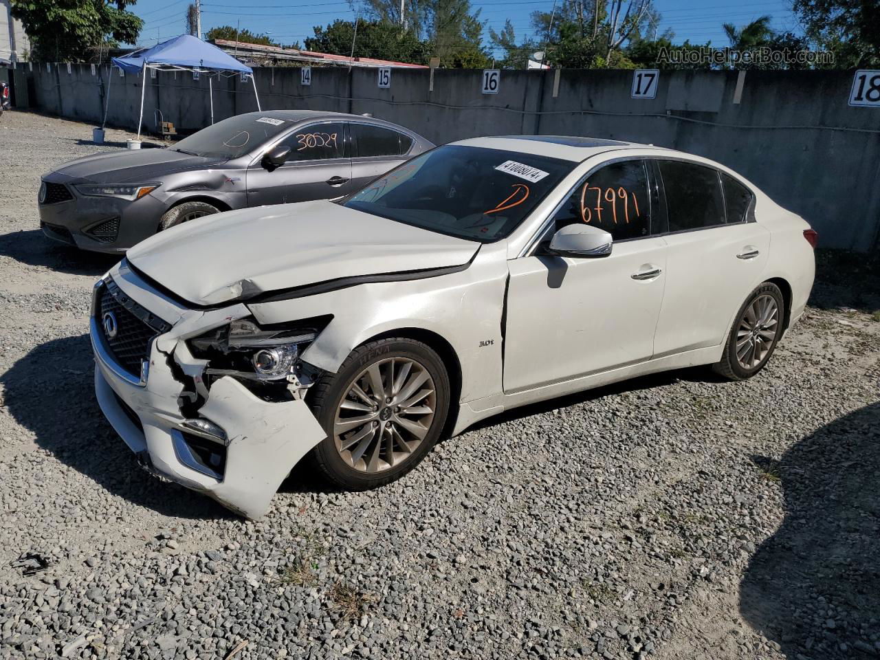 2019 Infiniti Q50 Luxe White vin: JN1EV7AP8KM516052